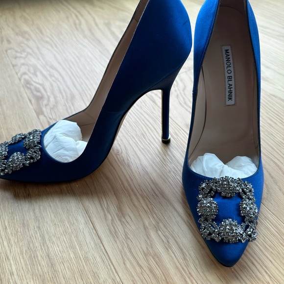 Manolo Blahnik 115 Satin Hangisi (Blue) - Picture 1 of 6